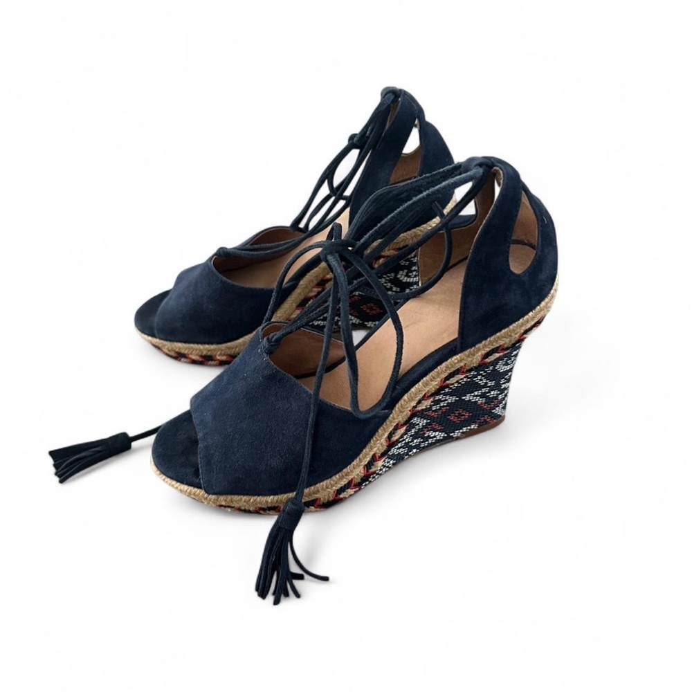 Elegant Navy Lace-Up Wedge‎ Sandals